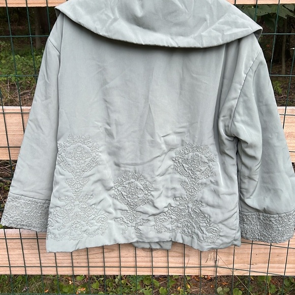 J.Jill Women’s Embroidered Jacket – Sage Green, Size Medium - Picture 5 of 7